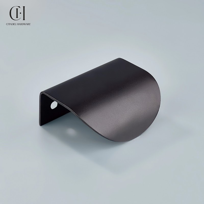 Cresta Curve Oil Rubbed Bronze by Citadel Hardware