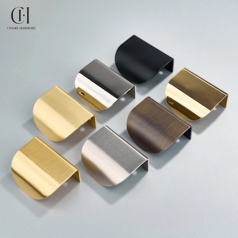 Cresta Brass Curve Cabinet Pull – Antique Bronze - View 2