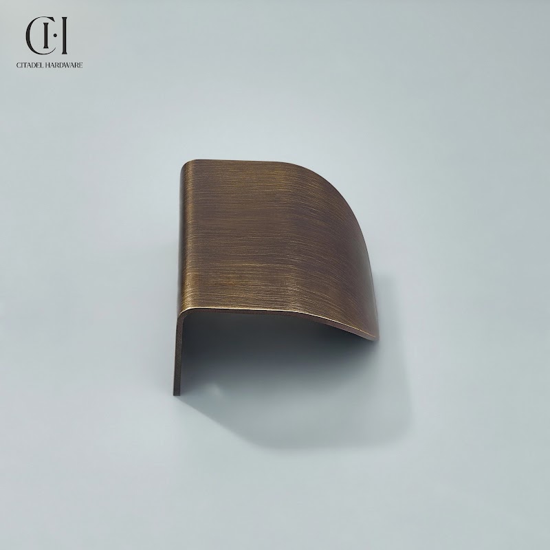 Cresta Brass Curve Cabinet Pull – Antique Bronze - View 3