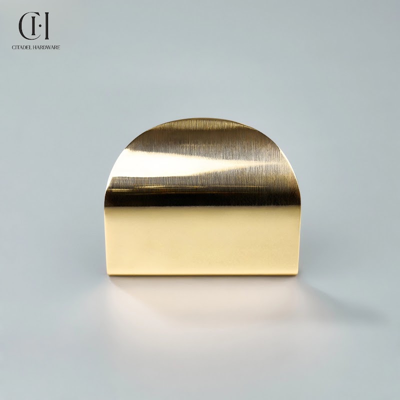 Cresta Brass Curve Cabinet Pull – Polished Brass Unlacquered - View 3