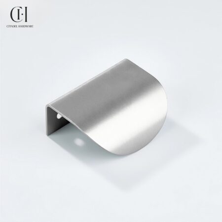 Cresta Curve Silver by Citadel Hardware