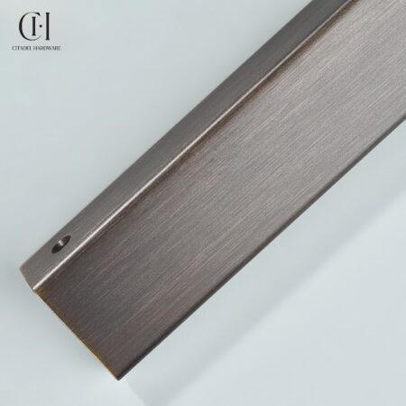 Flux Antique Bronze by Citadel Hardware