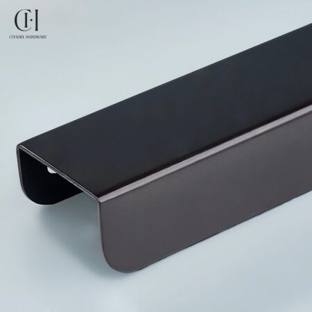 Sierra Curve Oil Rubbed Bronze by Citadel Hardware