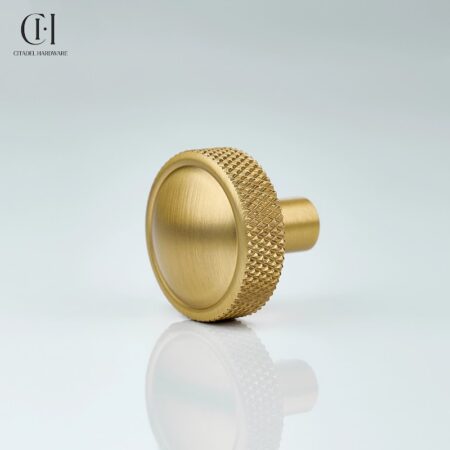 Fenn Knurled Round Gold by Citadel Hardware