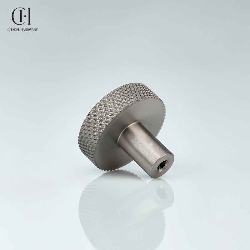 Fenn Knurled Brass Round Cabinet Knob – Silver - View 5