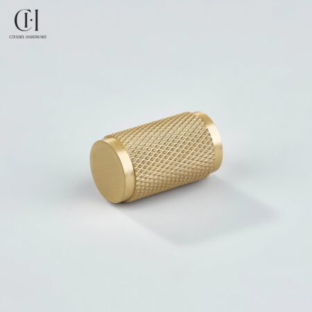 Polo Knurled Cylinder Gold by Citadel Hardware