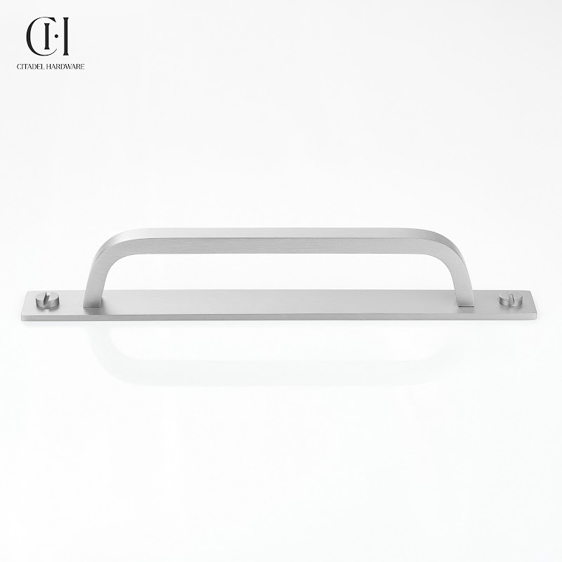 Aurel Curve Brass Cabinet Handle With Backplate – Silver - View 2