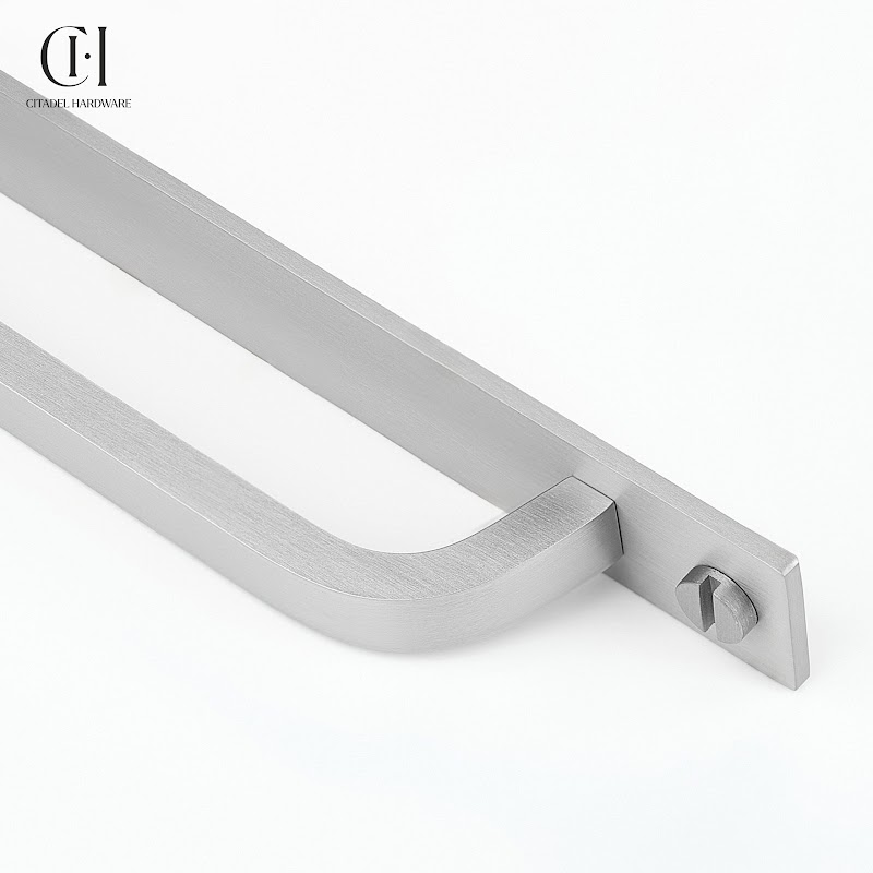 Aurel Curve Brass Cabinet Handle With Backplate – Silver - View 4