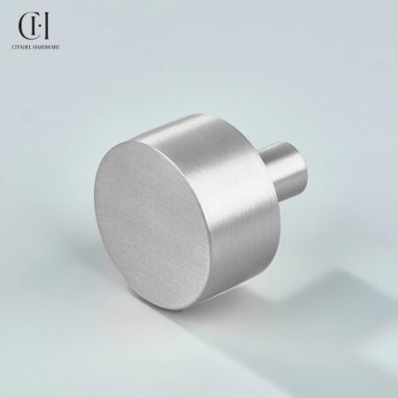 Lund Plain Round Silver by Citadel Hardware