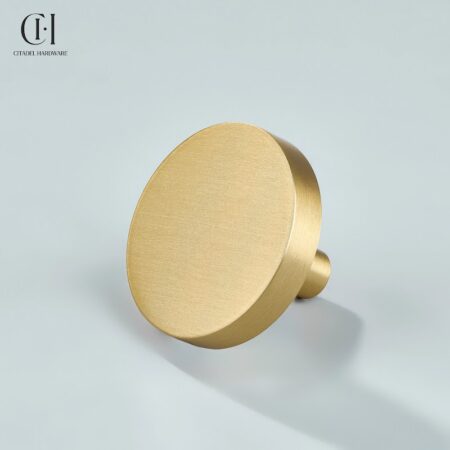 Mave Round Gold by Citadel Hardware
