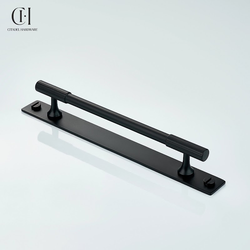 Qeld Linear Knurled Brass Cabinet Handle With Backplate – Black - View 5