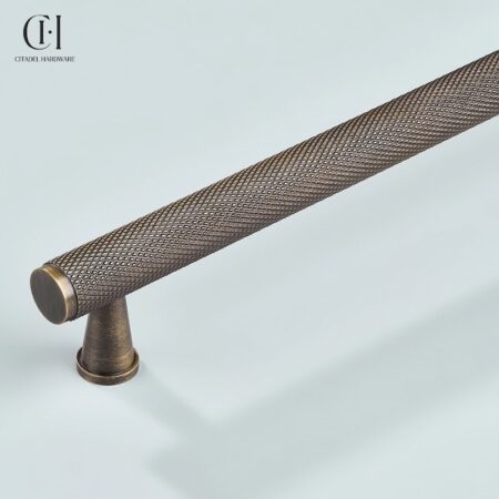Doyen Knurled Antique Bronze by Citadel Hardware