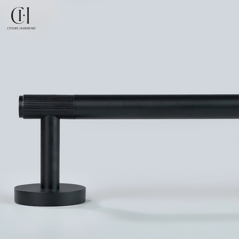 Luma Linear knurled Brass Towel Holder – Black - View 6